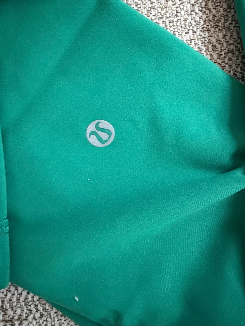 Green Lululemon Active Set - Sports Bra & Leggings - Picture 3 of 4
